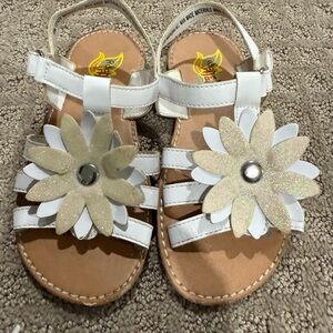 Rachel Girls White Flower Sandals for Kids